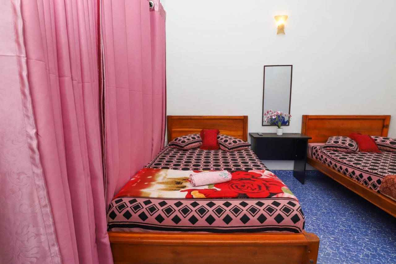 Delight Reich Hotel Пераденія Номер фото