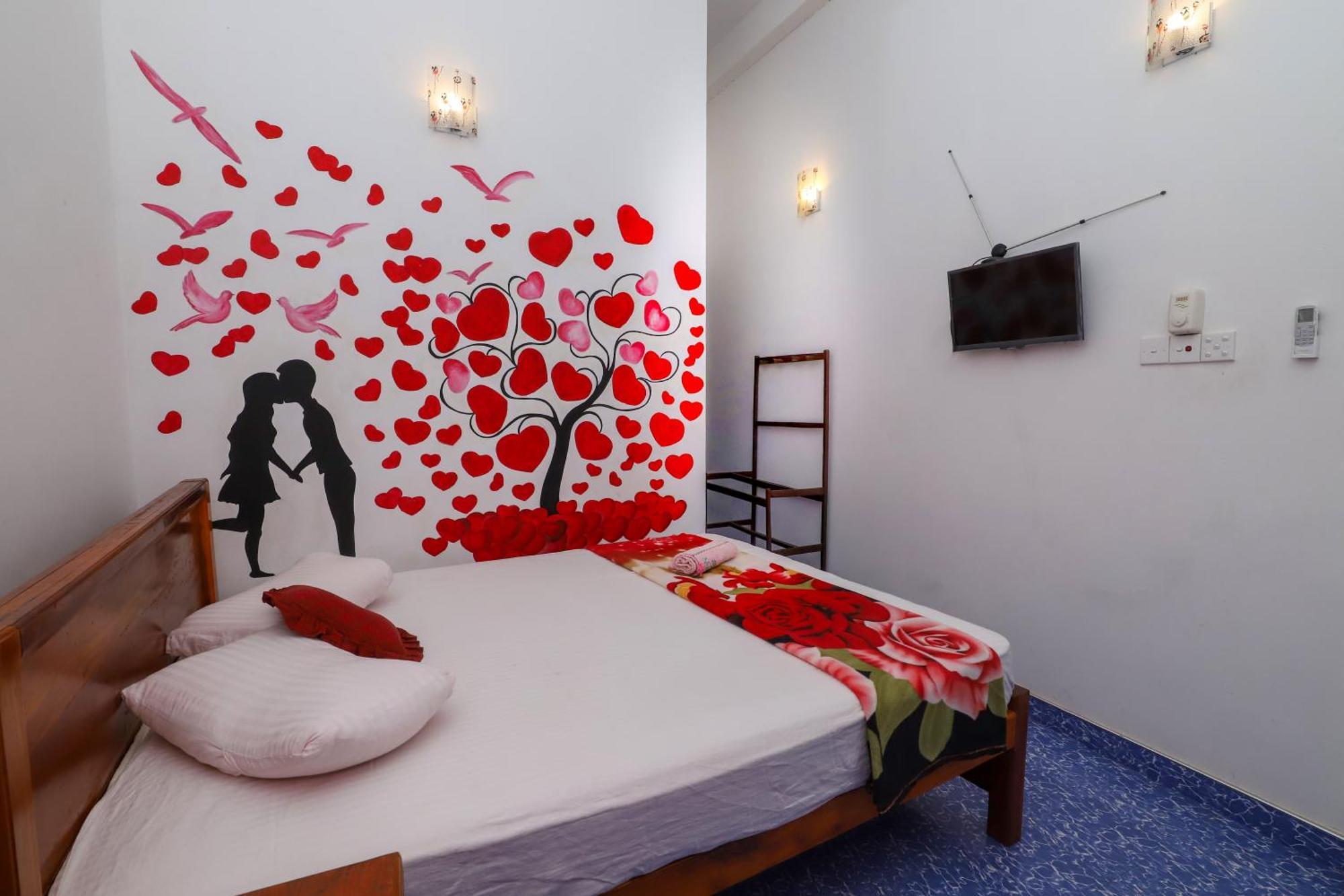 Delight Reich Hotel Пераденія Номер фото