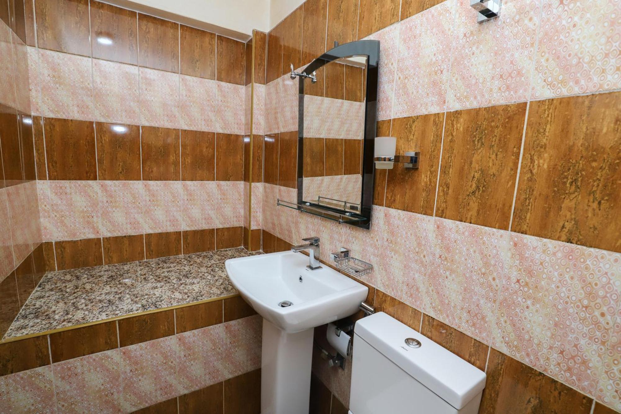 Delight Reich Hotel Пераденія Номер фото