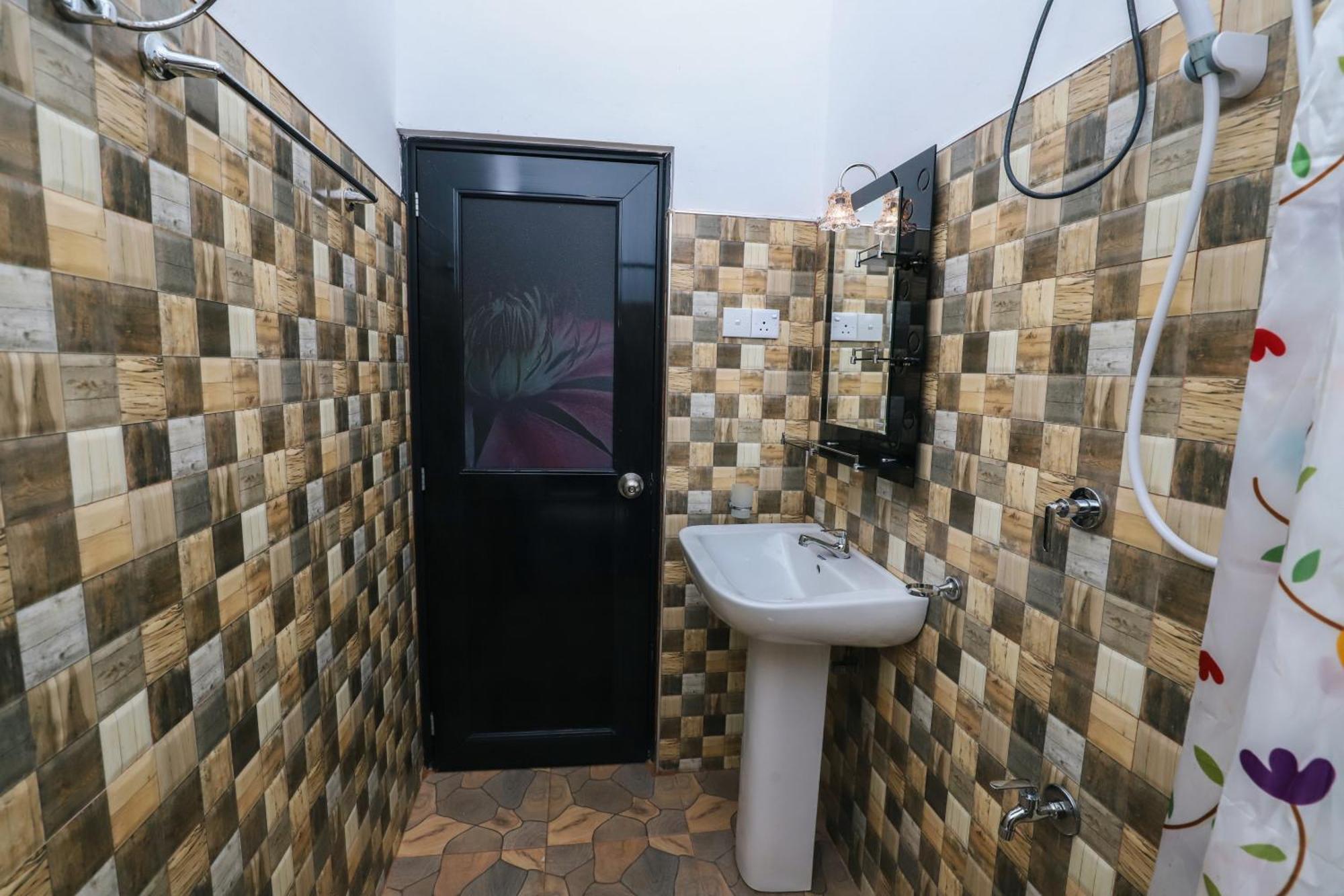 Delight Reich Hotel Пераденія Номер фото